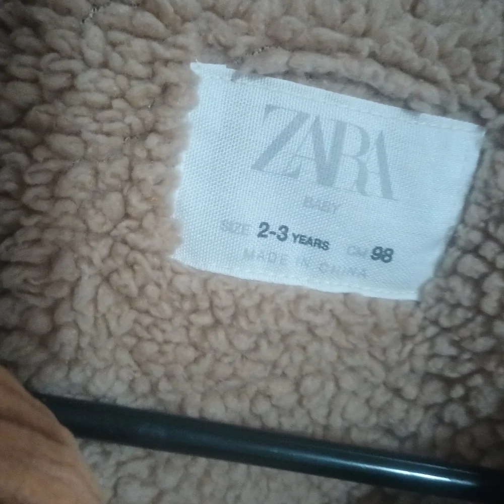 Zara Brown Jean Jacket with Cozy Sherpa Lining 52